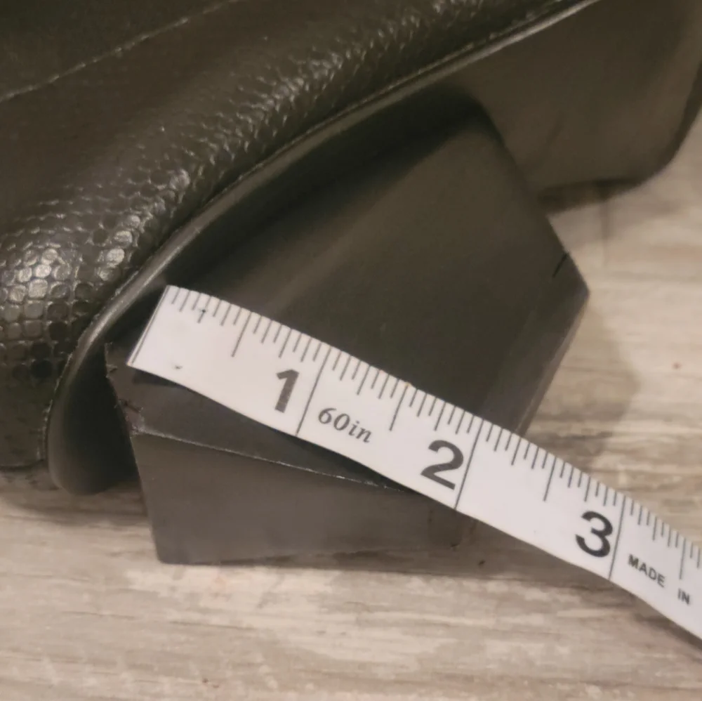 Unique Asymmetric United Nude Leather Heel Ankle Boots - Picture 13 of 14